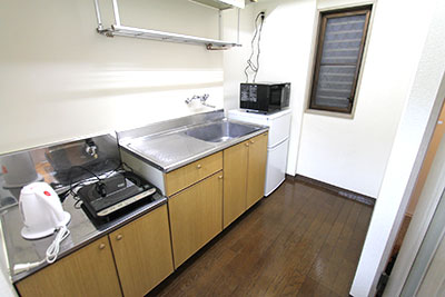 テレビ・冷蔵庫・洗濯機など、必要な家具・家電はすべて揃っています。